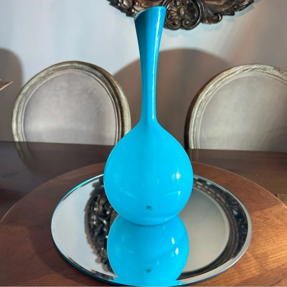 Blue Gloss Decorative Teardrop Vase - Unbranded